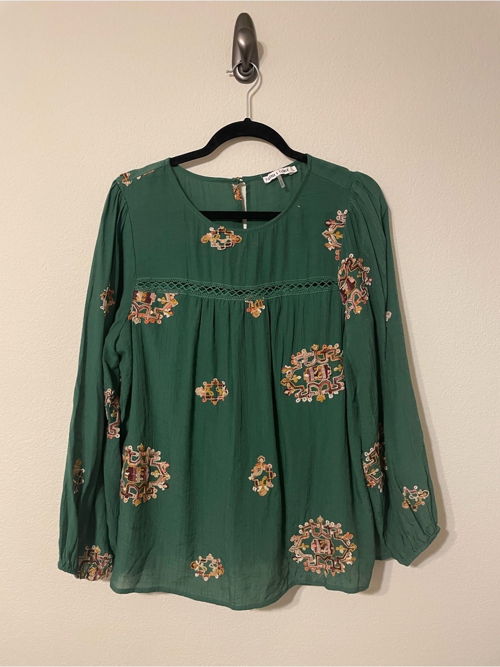 Fig & Flower Green Embroidered Boho Peasant Blouse Crochet Top L